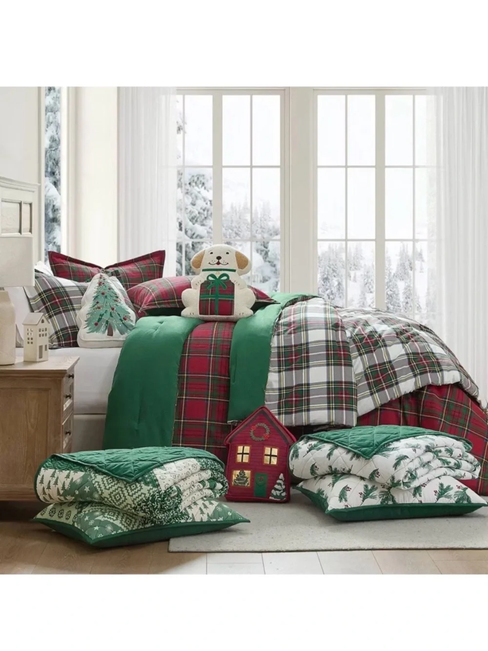 Holiday Pine & Berry Reversible Flannel Queen Set Green/White/Red ~ Festive